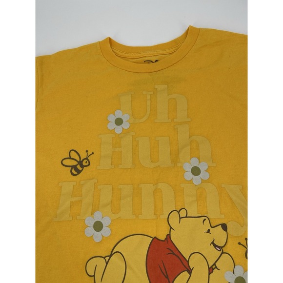 Disney Size M‎ Women's Yellow Crew Neck Winnie The Pooh T-Shirt - Picture 3 of 14
